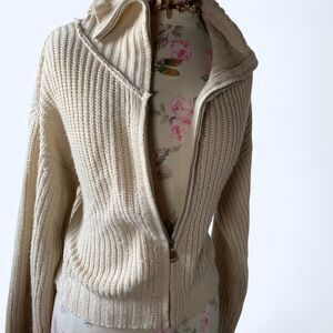 Vintage Women's Cream Knit Zip Up
